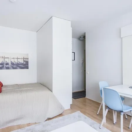 South Roeoeperi Apartment *